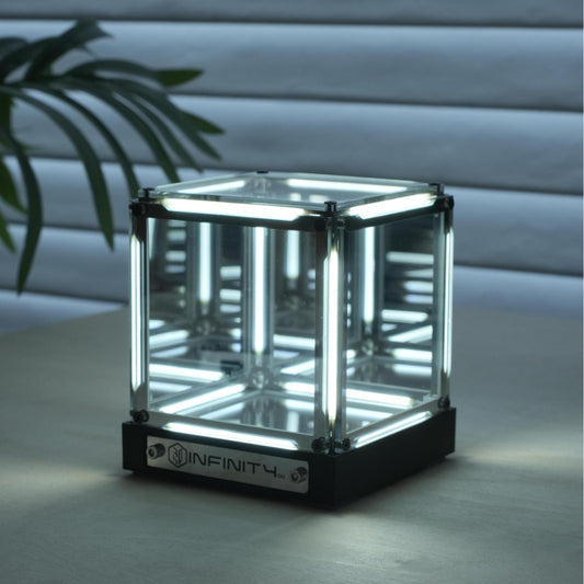 Focus Nest 4D Cube Light